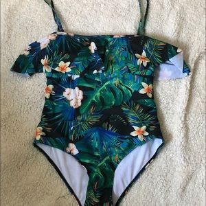 One piece swimsuit